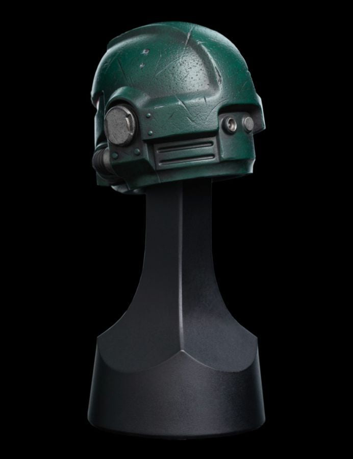 Warhammer 40,000 - Dark Angels Miniature Helm