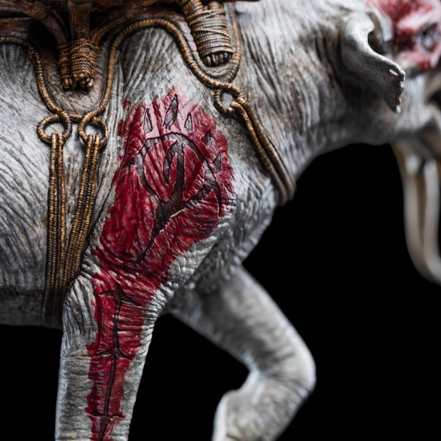 The Lord of the Rings - Mumak in Battle Minature Statue