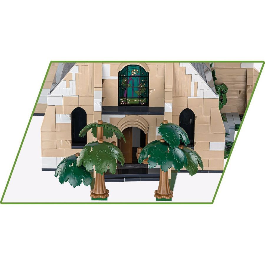 World War 2 - Sainte-Mere-Eglis Church Construction Brick Set (2280 Pieces)