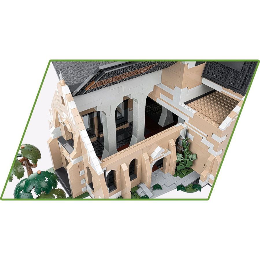 World War 2 - Sainte-Mere-Eglis Church Construction Brick Set (2280 Pieces)
