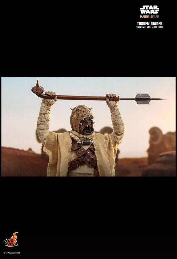Star Wars: The Mandalorian - Tusken Raider 1:6 Scale Collectable Action Figure