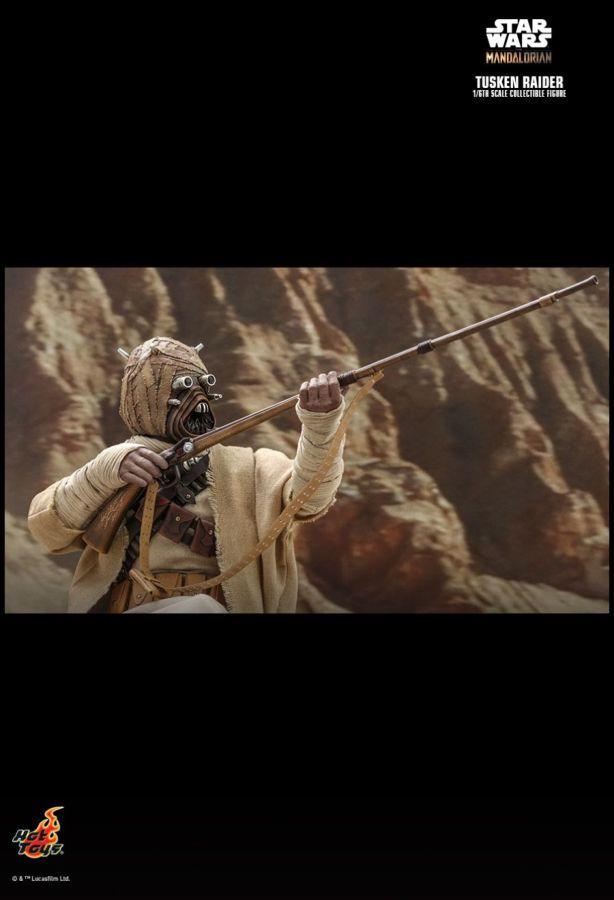 Star Wars: The Mandalorian - Tusken Raider 1:6 Scale Collectable Action Figure
