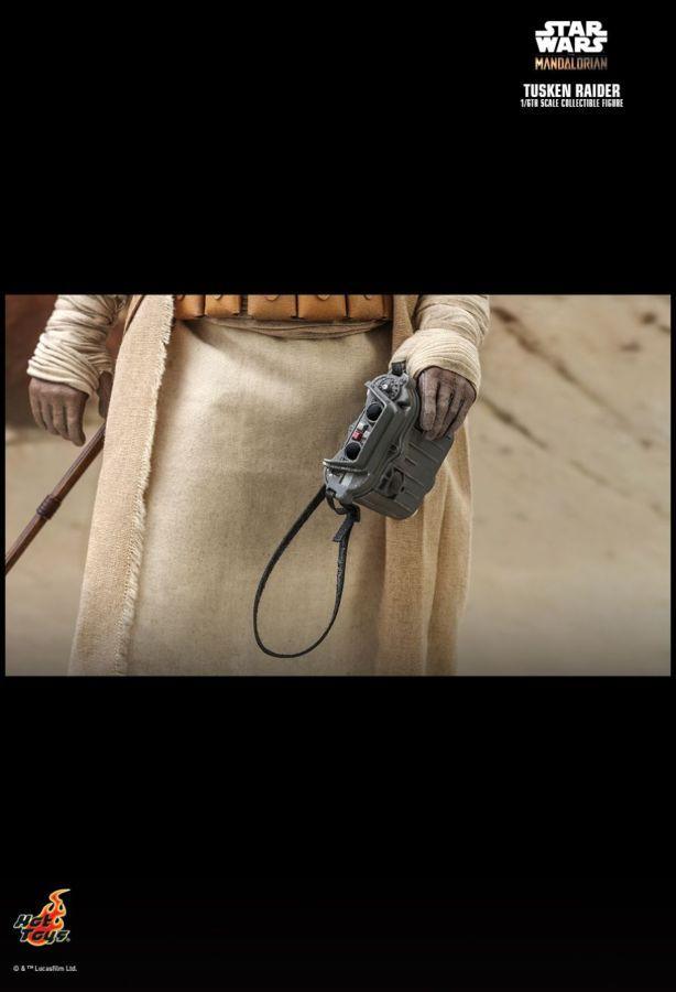 Star Wars: The Mandalorian - Tusken Raider 1:6 Scale Collectable Action Figure