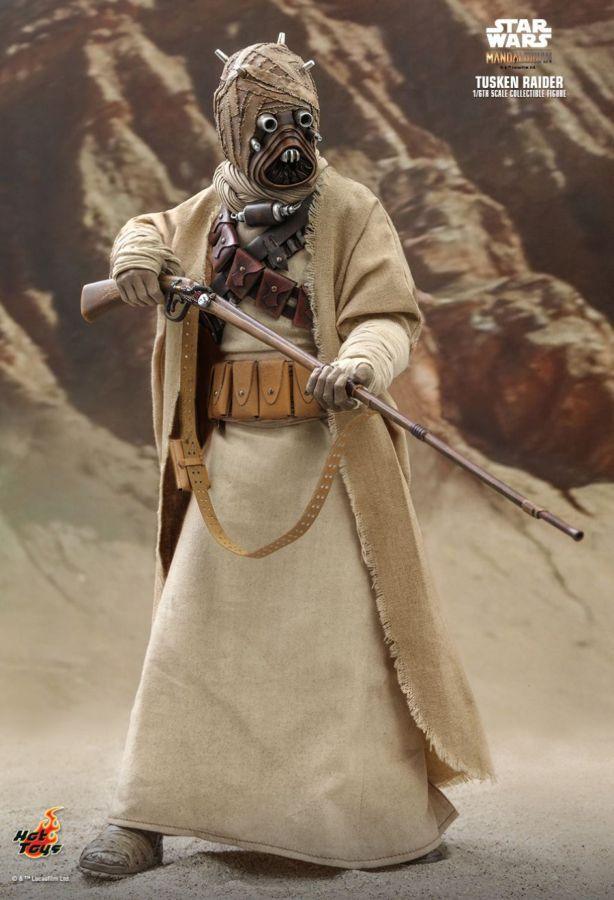 Star Wars: The Mandalorian - Tusken Raider 1:6 Scale Collectable Action Figure
