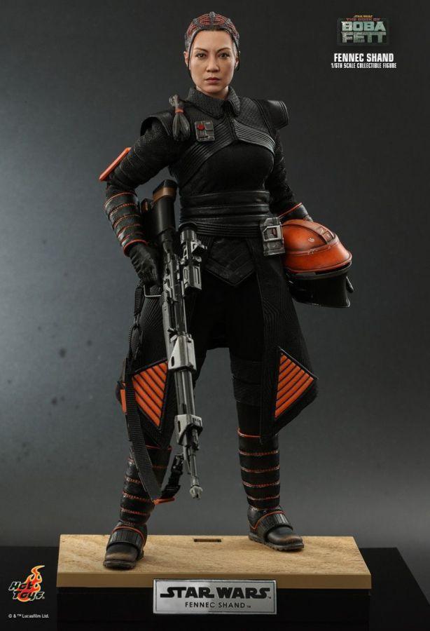 Star Wars: The Book of Boba Fett - Fennec Shand 1:6 Scale Collectable Action Figure