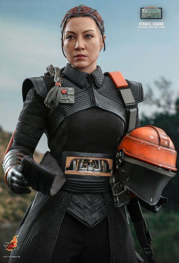 Star Wars: The Book of Boba Fett - Fennec Shand 1:6 Scale Collectable Action Figure