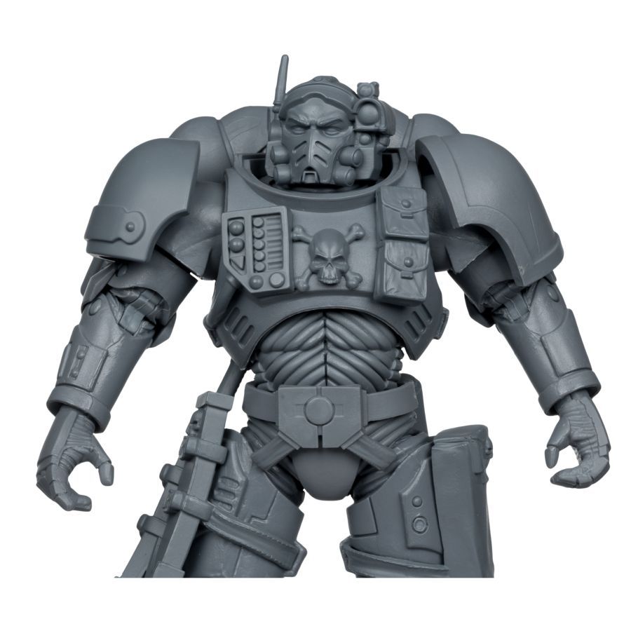 Warhammer 40,000 - Lieutenant In Phobos Armor (Artist Proof) 7″ Action Figure