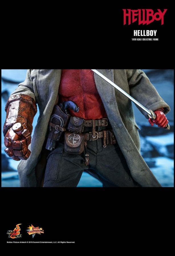Hellboy (2019)- Hellboy 12″ 1:6 Scale Collectable Action Figure