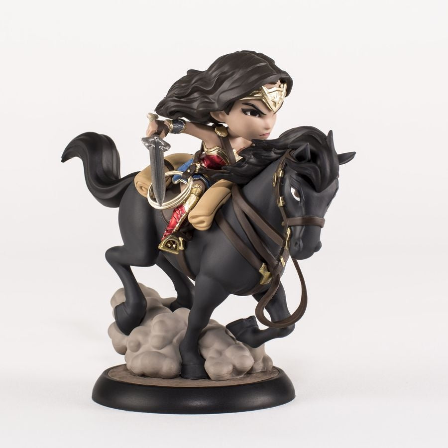 Wonder Woman Movie - Wonder Woman On Horse 6" Q-Fig SDCC 2017 Figure (Vinyl Figure)
