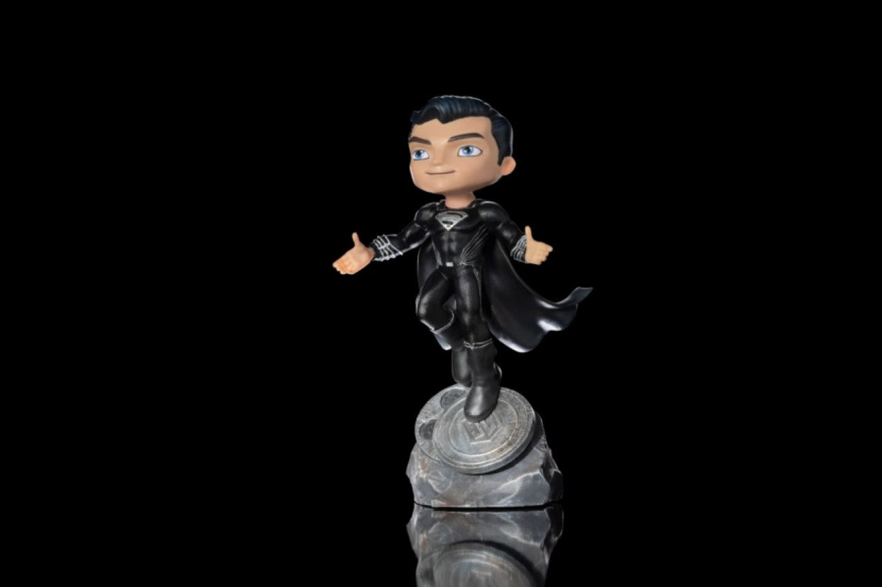 Justice League Movie: Snyder Cut - Superman Black Suit Minico (Vinyl Figure)