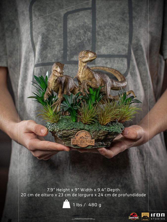 Jurassic Park - Two Raptors Deluxe 1:10 Scale (Statue)
