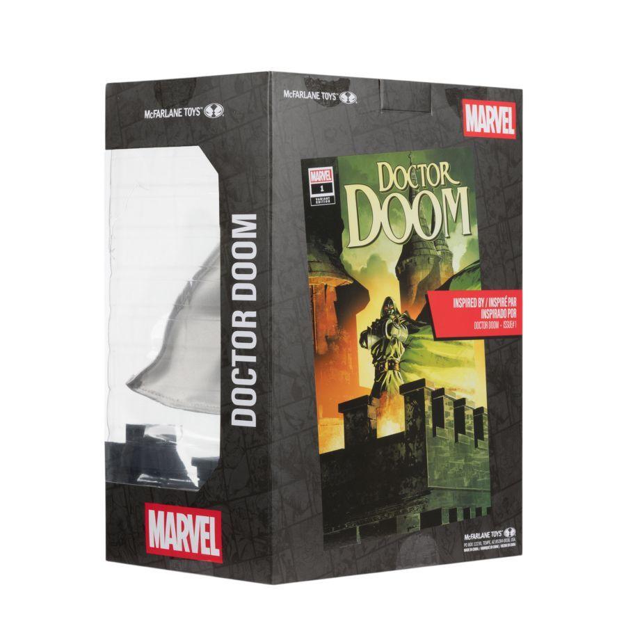 Doctor Doom (comic) - Doctor Doom #1 (Future Foundation – Gold Label) 1:6 Figure