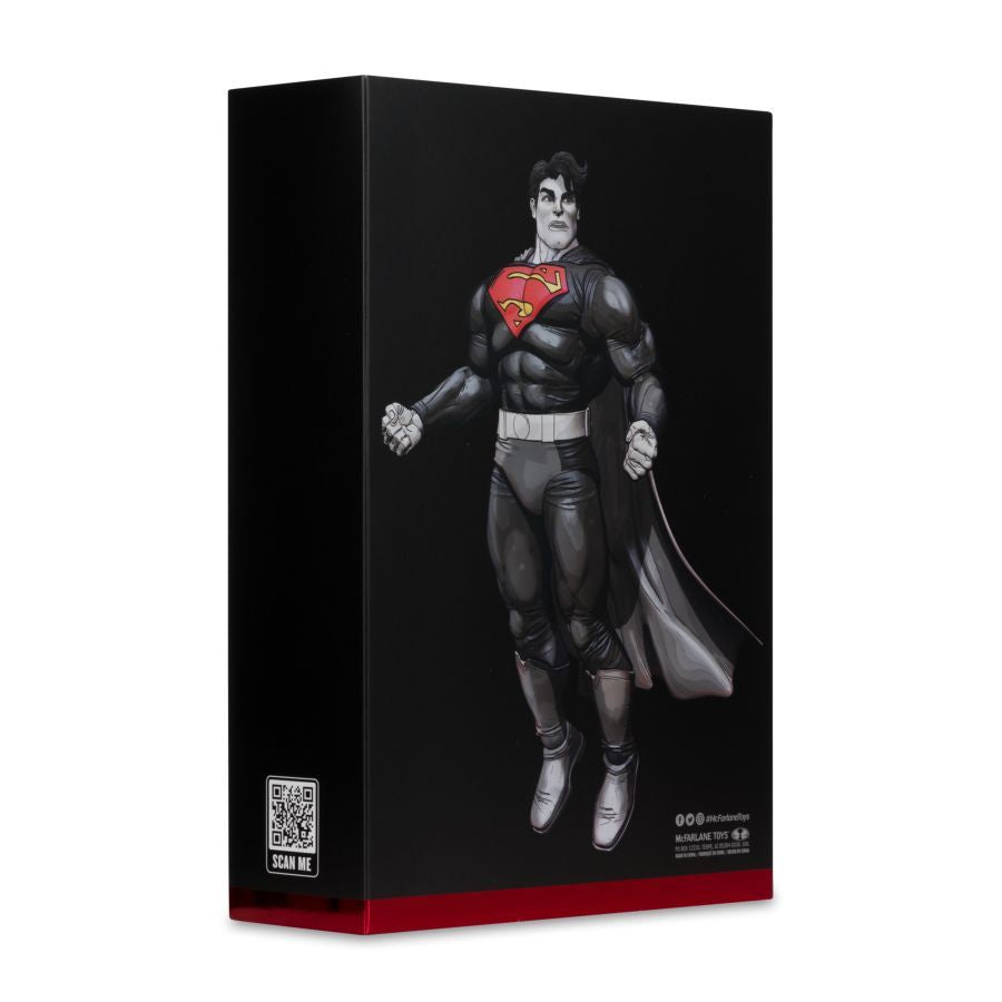 Batman: Dark Knight Returns - Superman Black & White 7″ Action Figure [Gold Label]