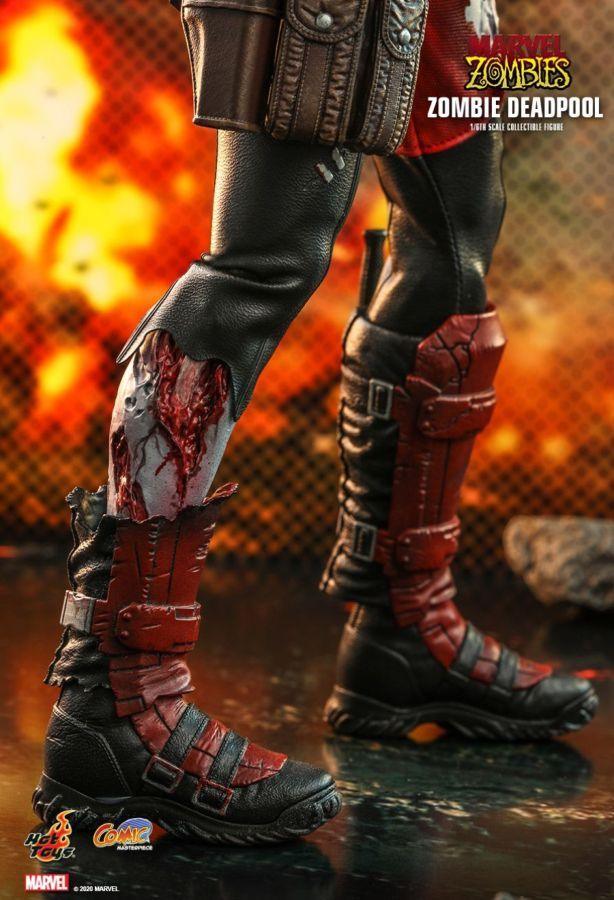Marvel Zombies (comics) - Deadpool 1:6 Scale Collectable Action Figure
