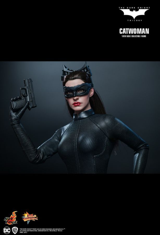 Batman The Dark Knight Trilogy - Catwoman 1:6 Scale Collectable Action Figure