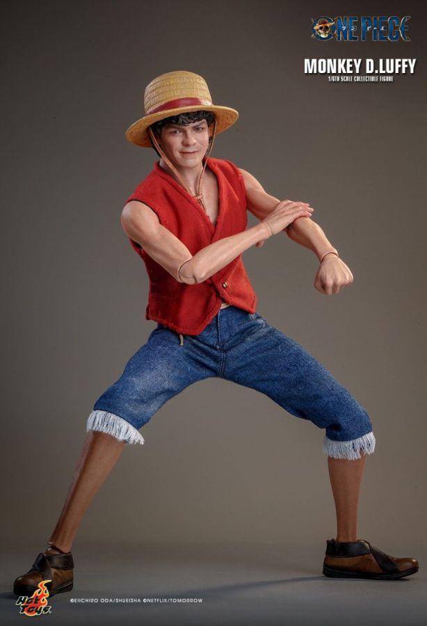 One Piece (Netflix) - Monkey D. Luffy 1:6 Scale Collectable Action Figure