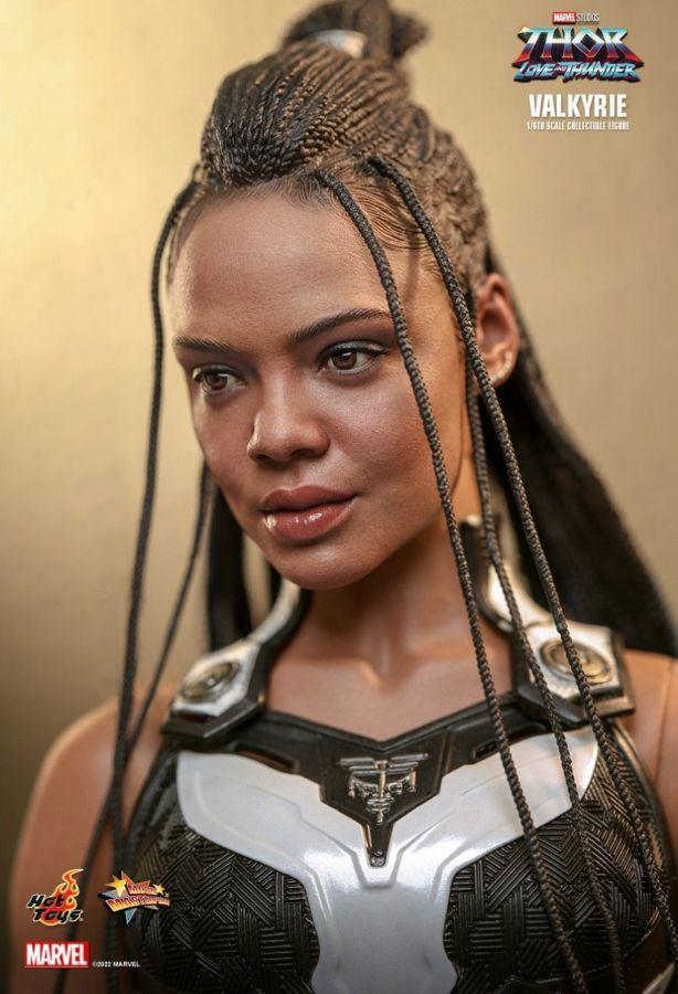Thor 4: Love and Thunder - Valkyrie 1:6 Scale Collectable Action Figure