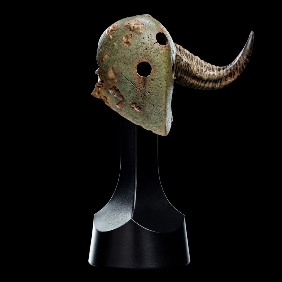 Warhammer: Age of Sigmar - Putrid Blightking Replica Helmet