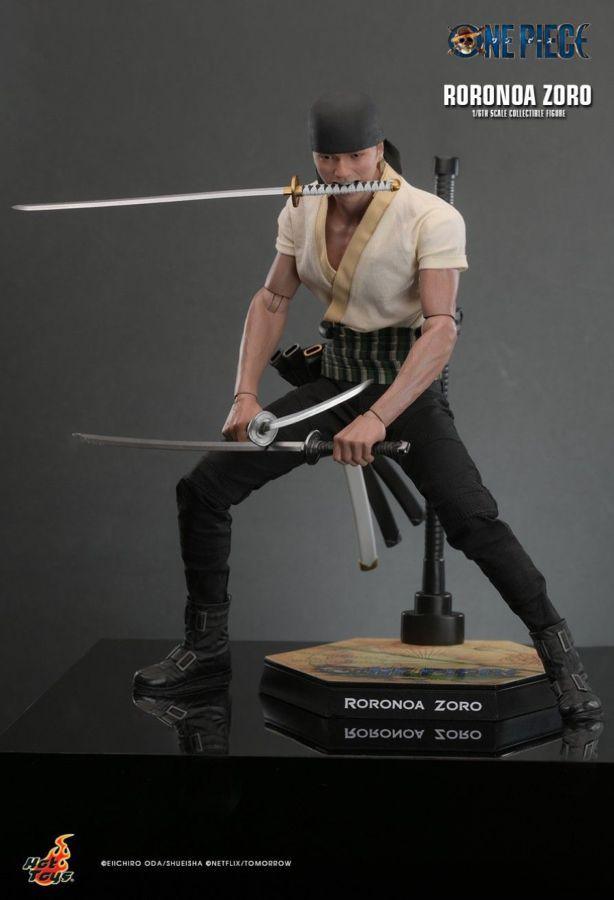 One Piece (Netflix) - Roronoa Zoro 1:6 Scale Collectable Action Figure