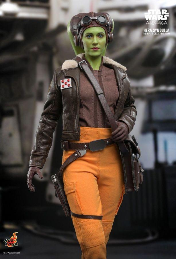 Star Wars: Ahsoka - Hera Syndulla 1:6 Scale Collectable Action Figure