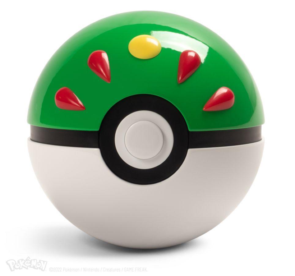 Pokemon - Friend Ball 1:1 Scale Life-Size Die-Cast Prop Replica