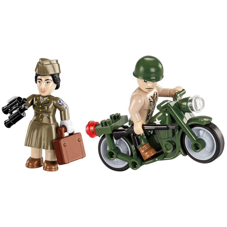 World War 2 - U.S. Control Tower Construction Brick Set (664 Pieces)