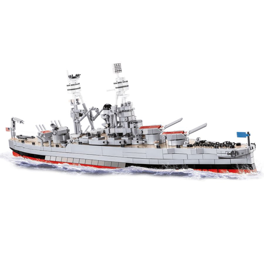 World War 2 - USS Arizona (BB-39) Construction Brick Set (2046 Pieces)